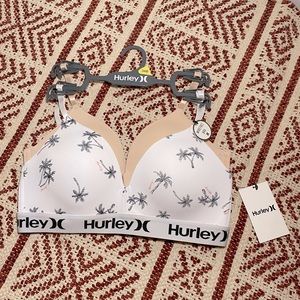 NWT 🌴 2 Hurley Wireless Bras